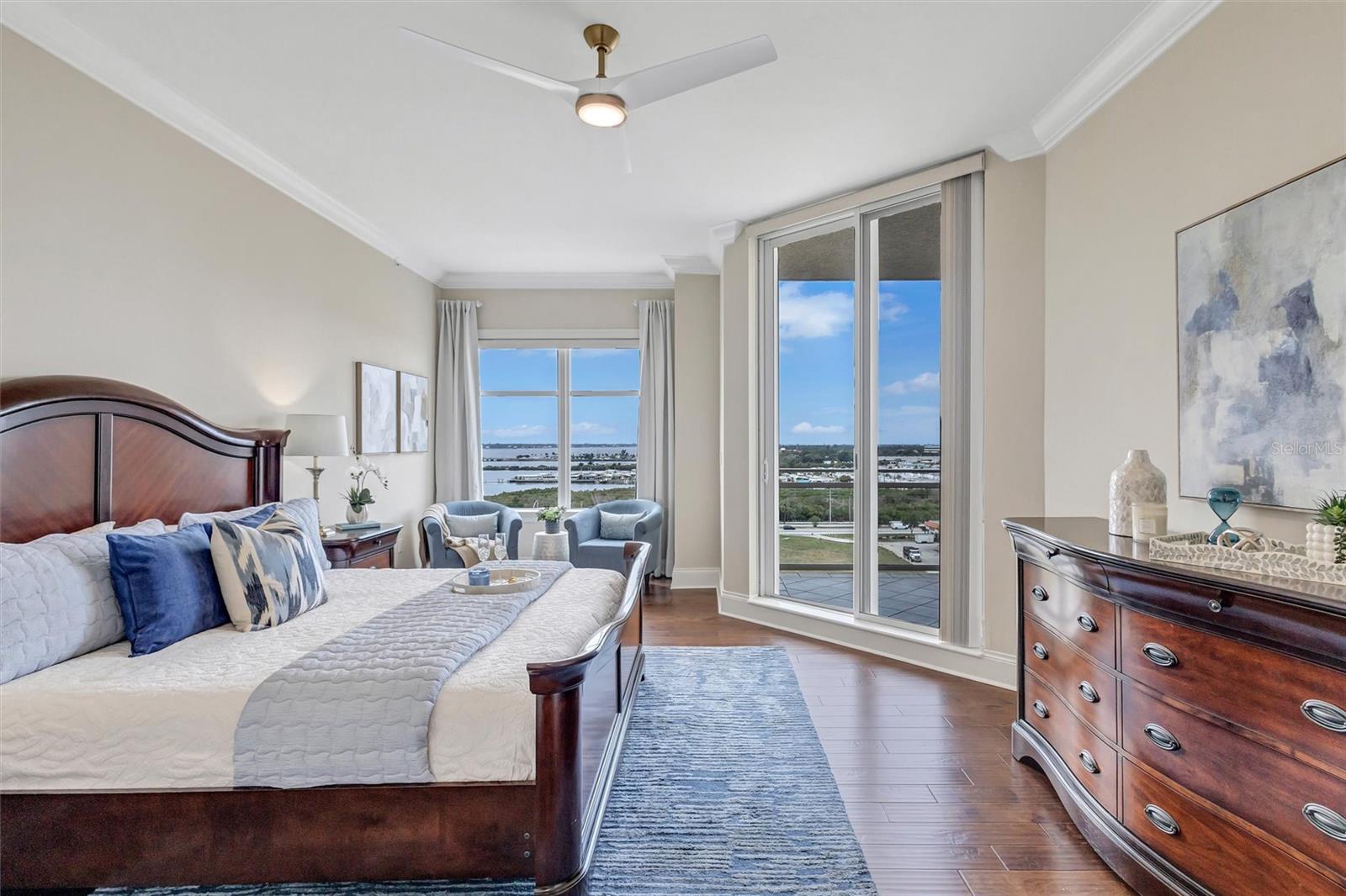 Listing Image #12