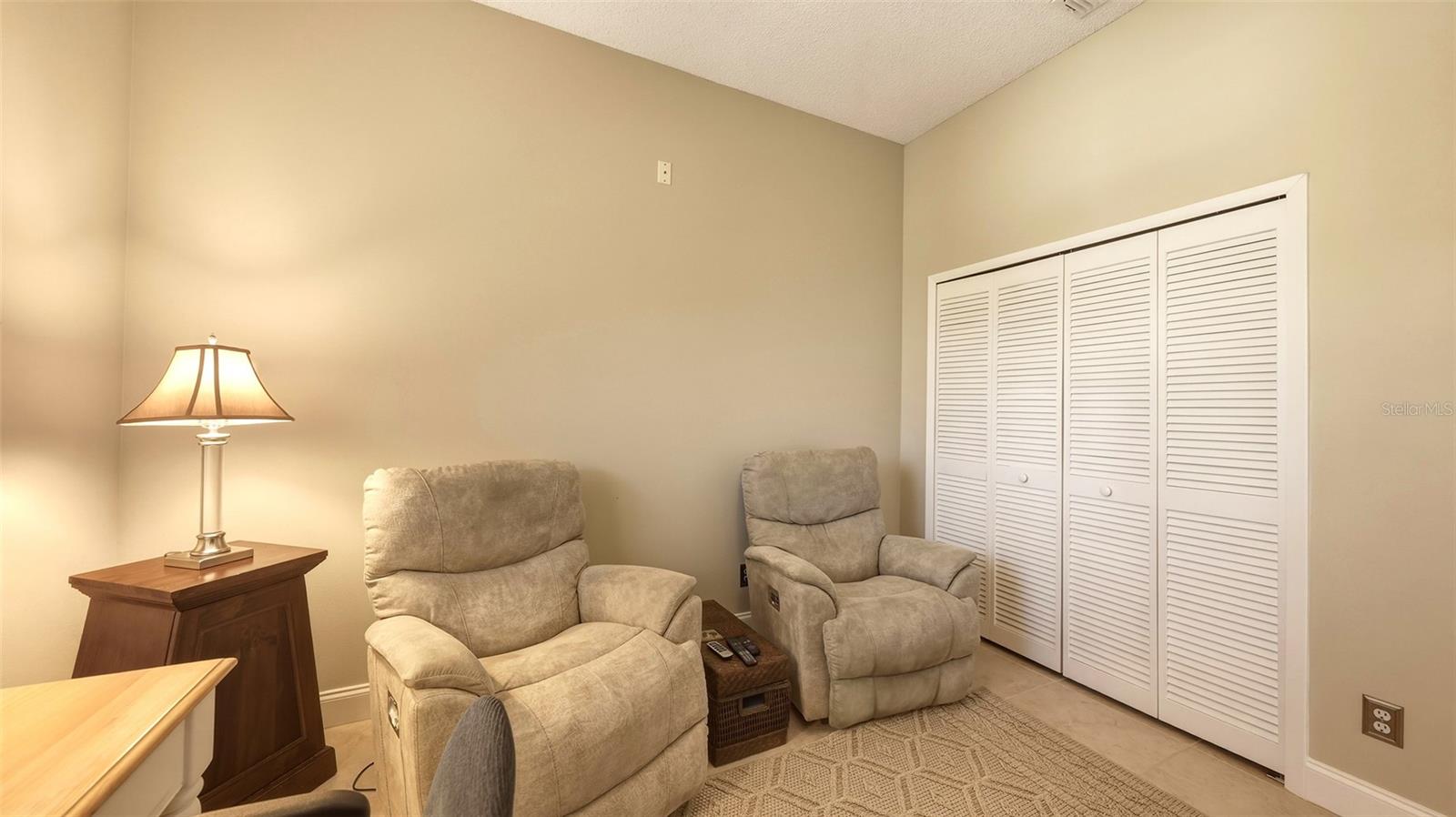 Listing Image #38