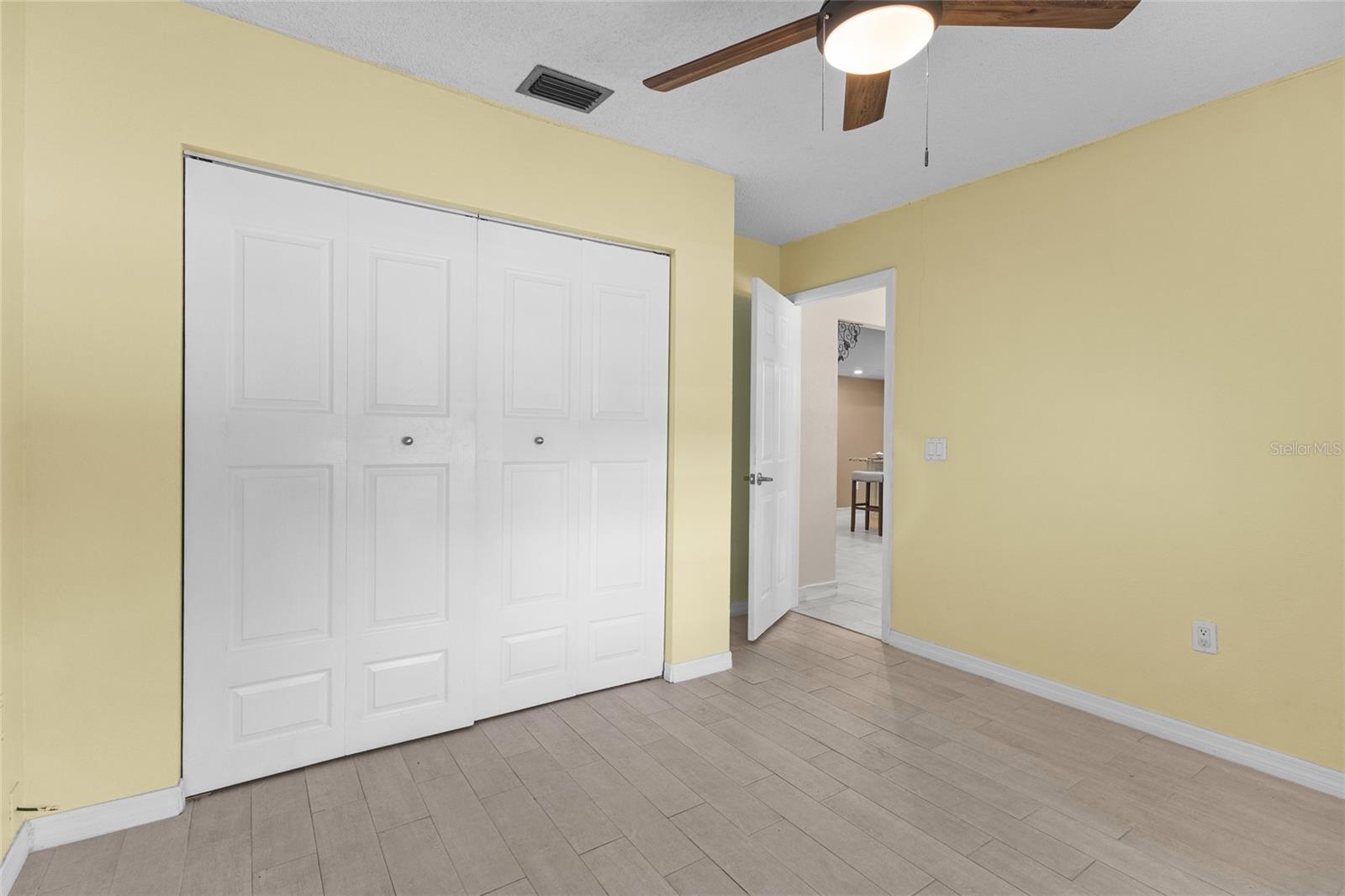 Listing Image #24