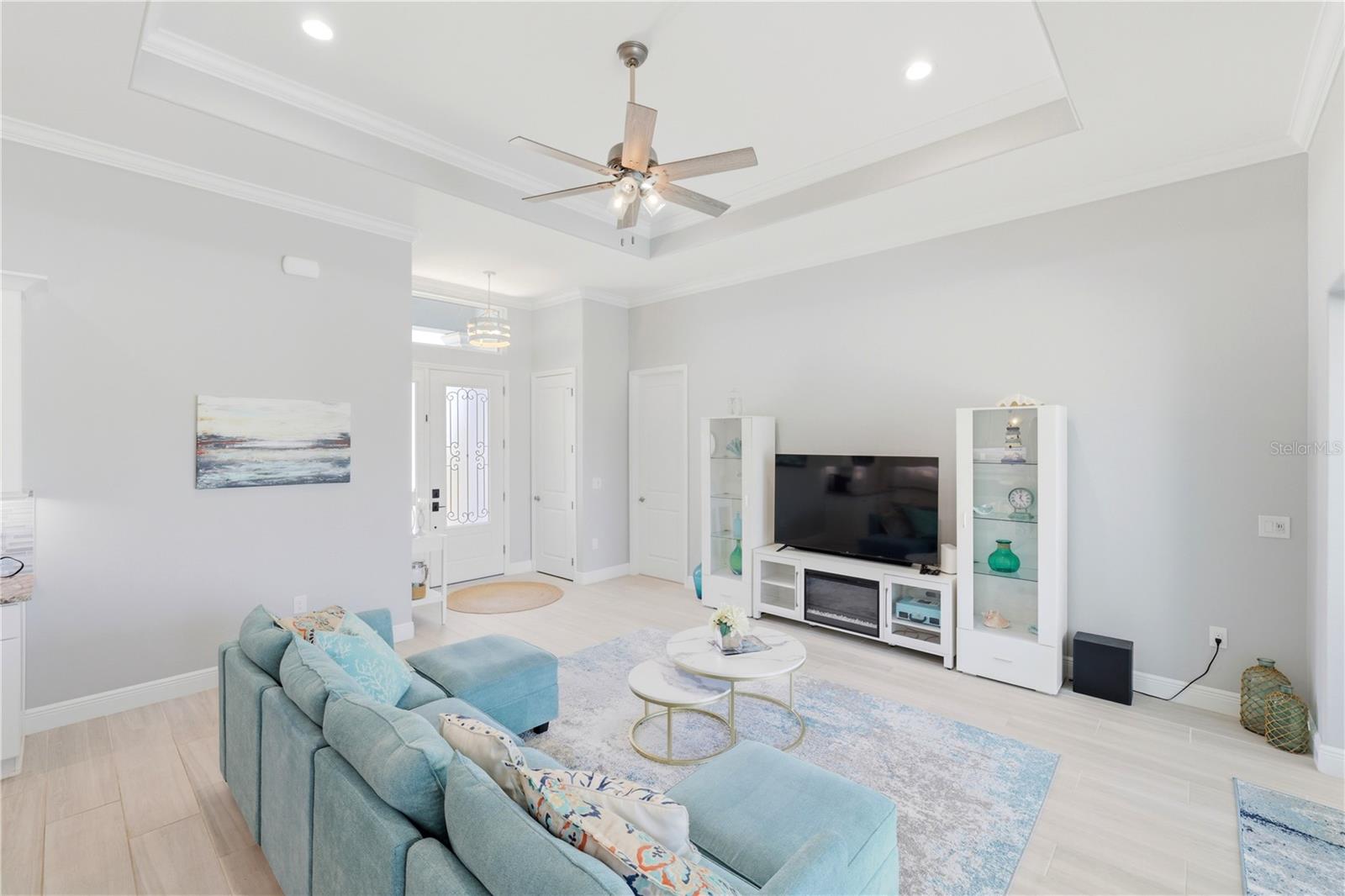 Listing Image #8