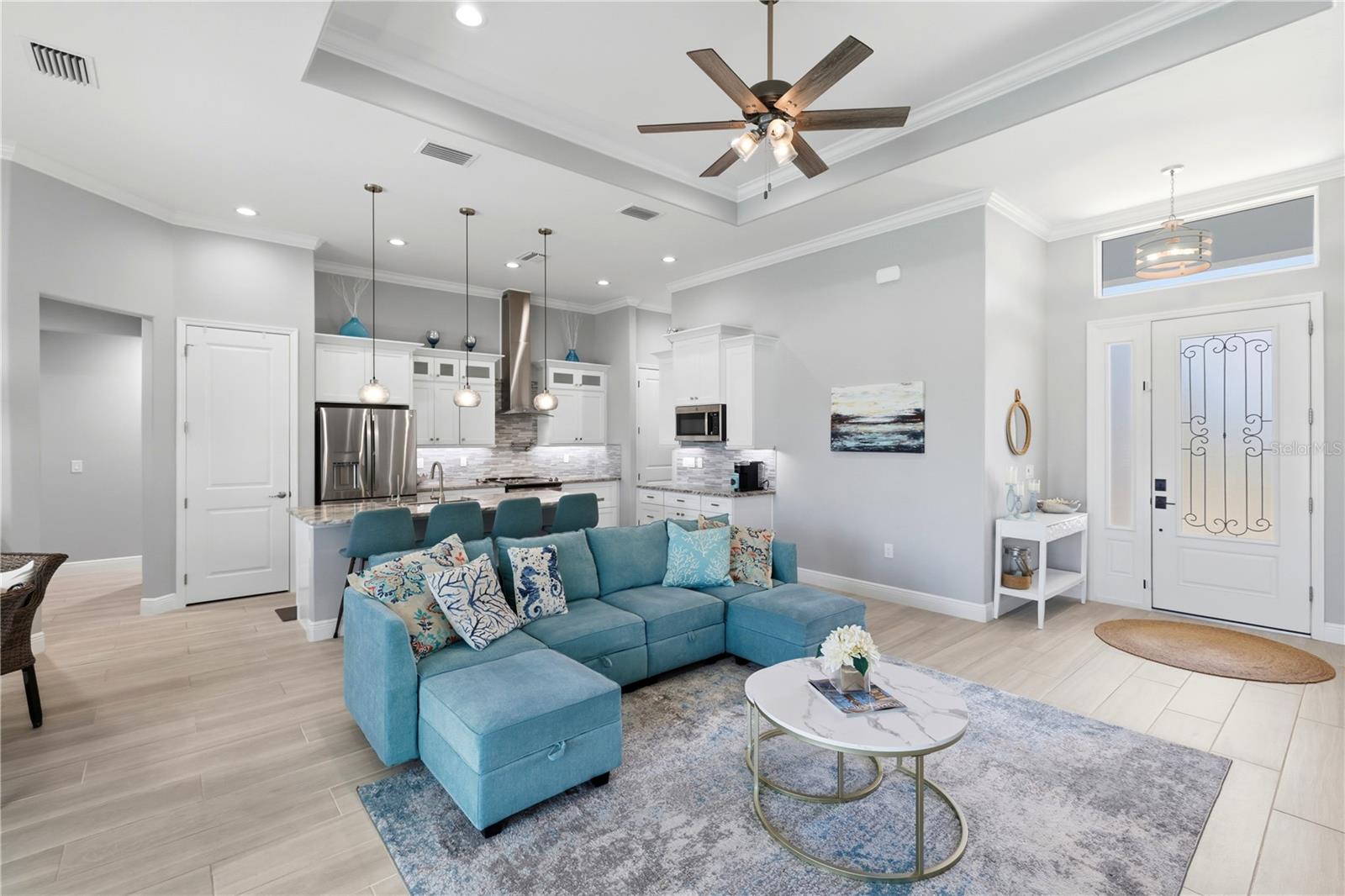 Listing Image #11