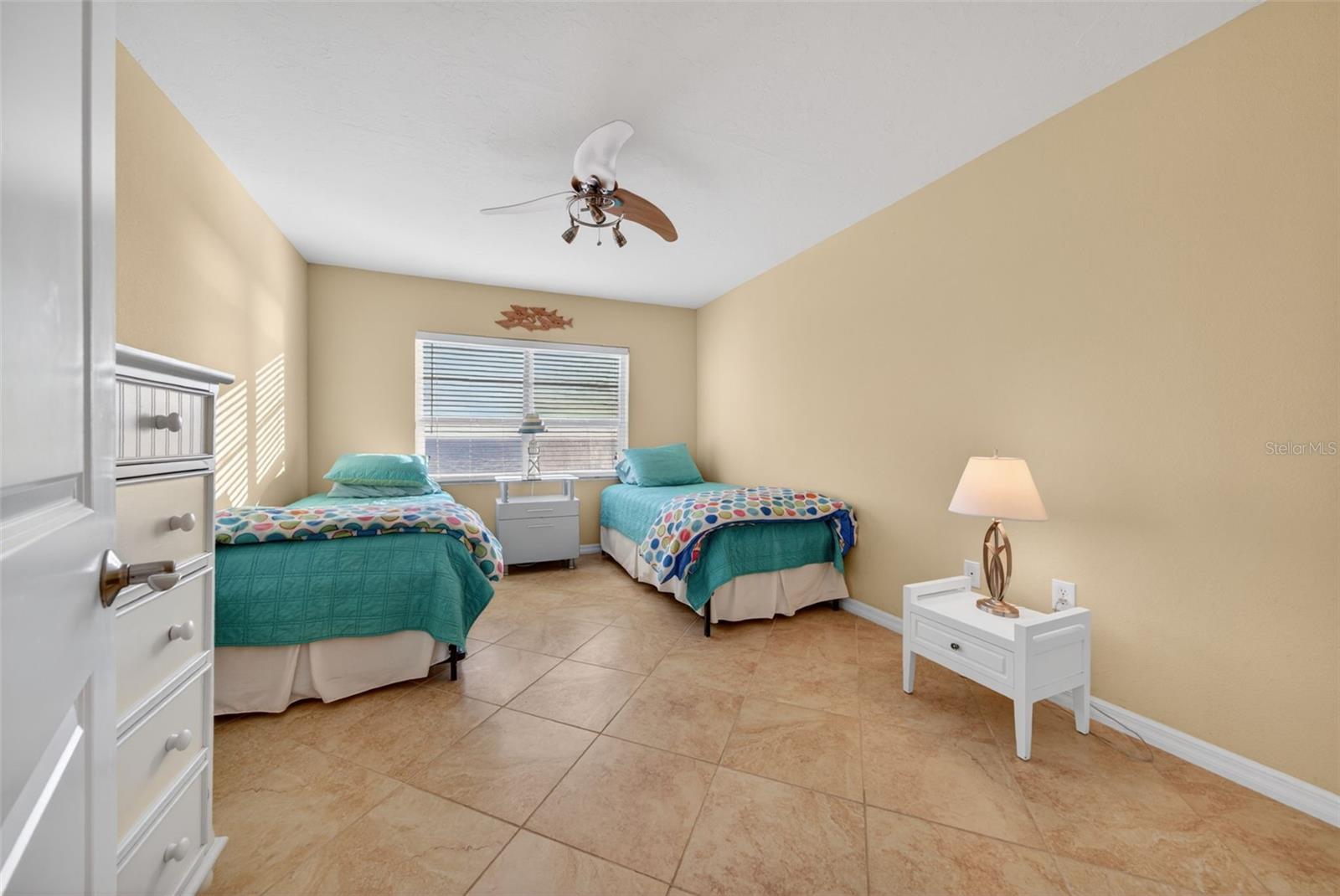 Listing Image #33