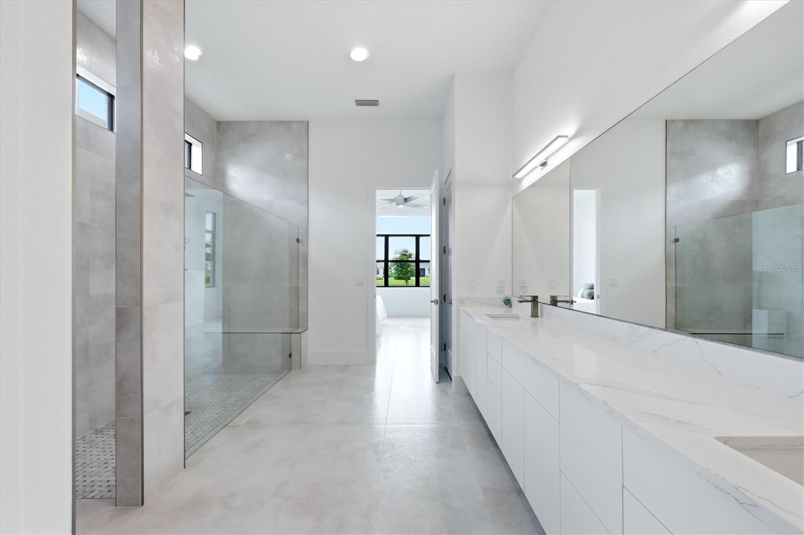 Listing Image #27