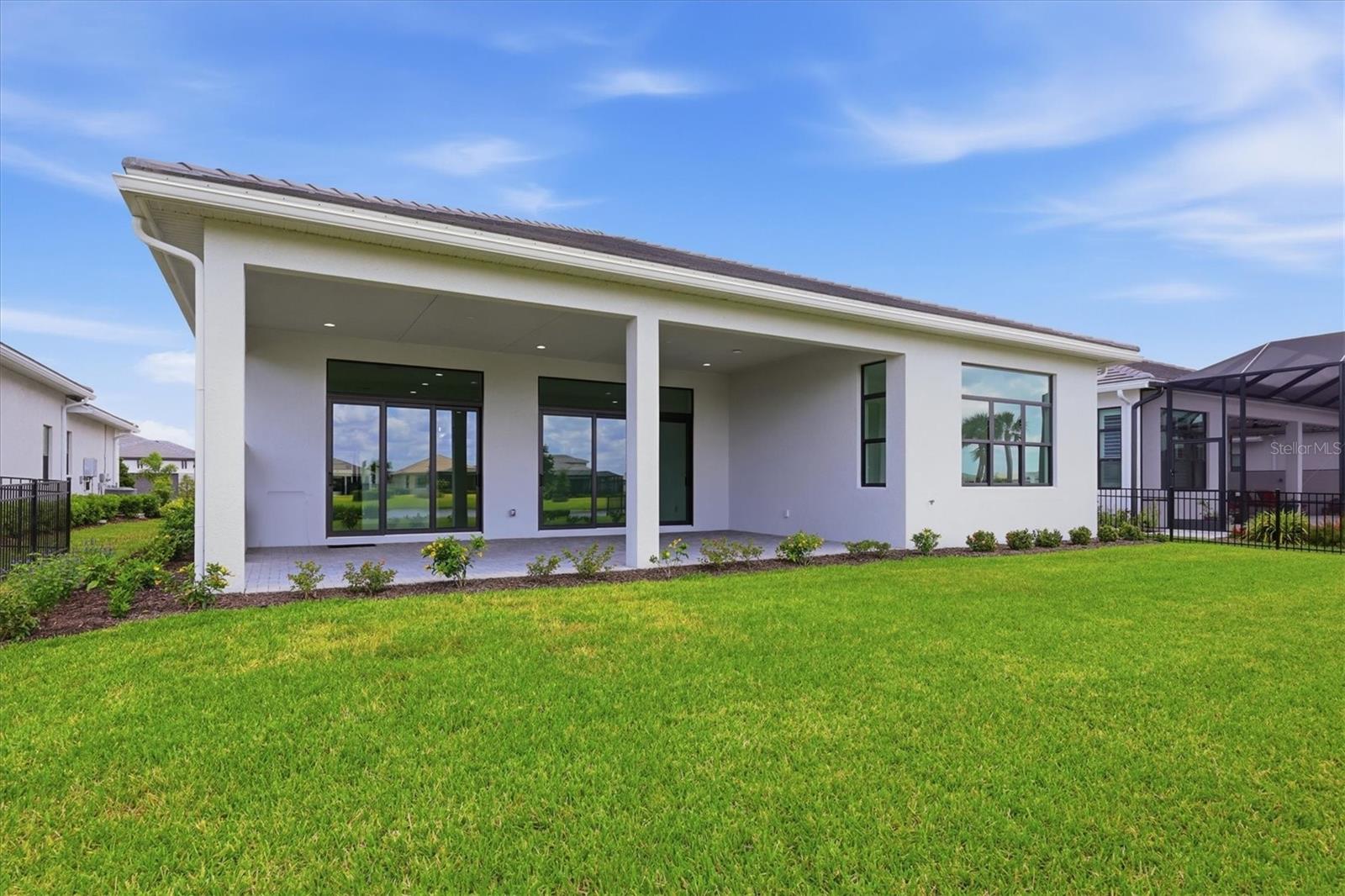 Listing Image #38