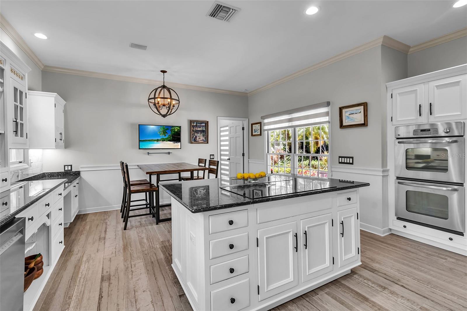 Listing Image #34