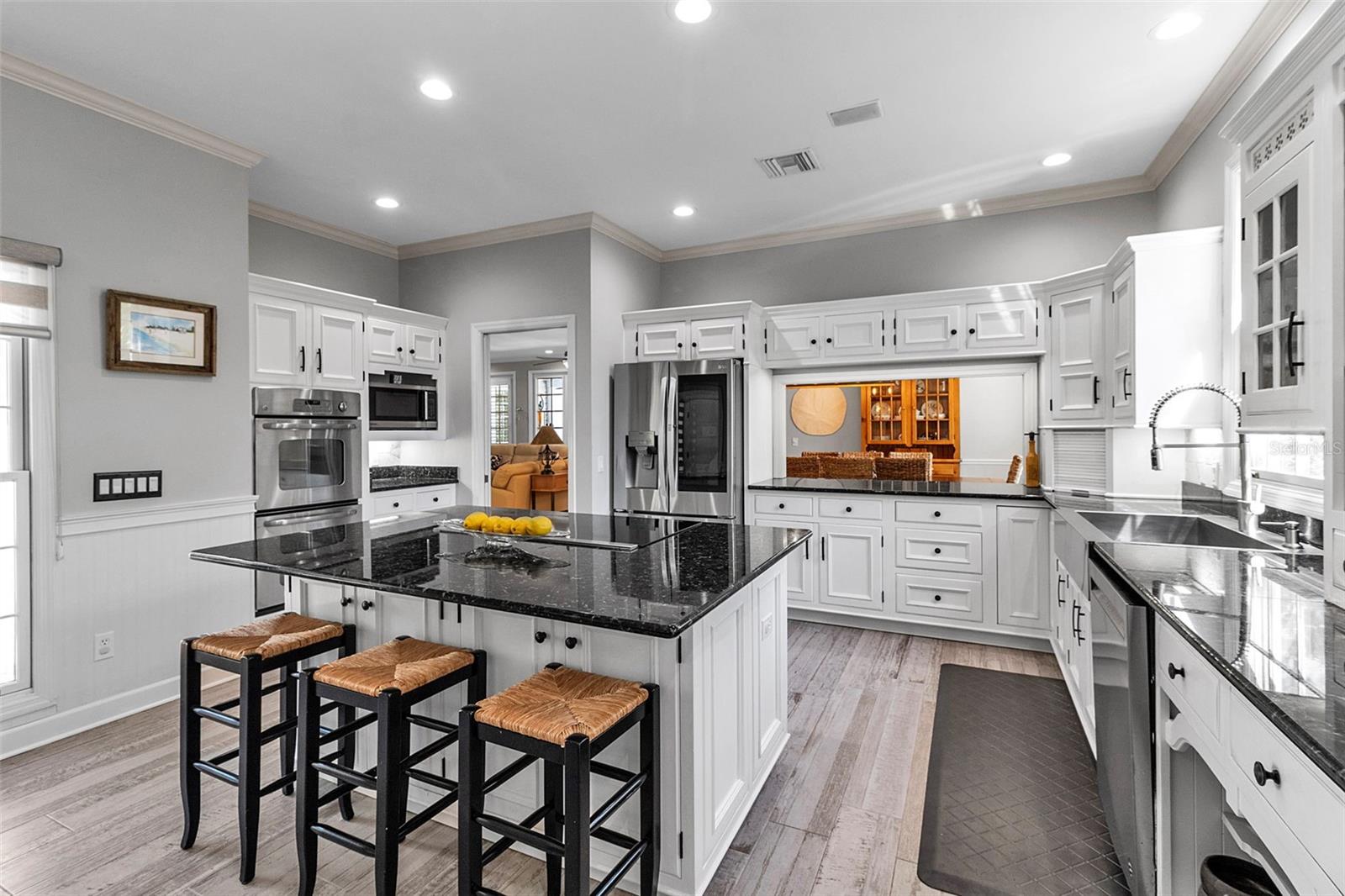 Listing Image #37