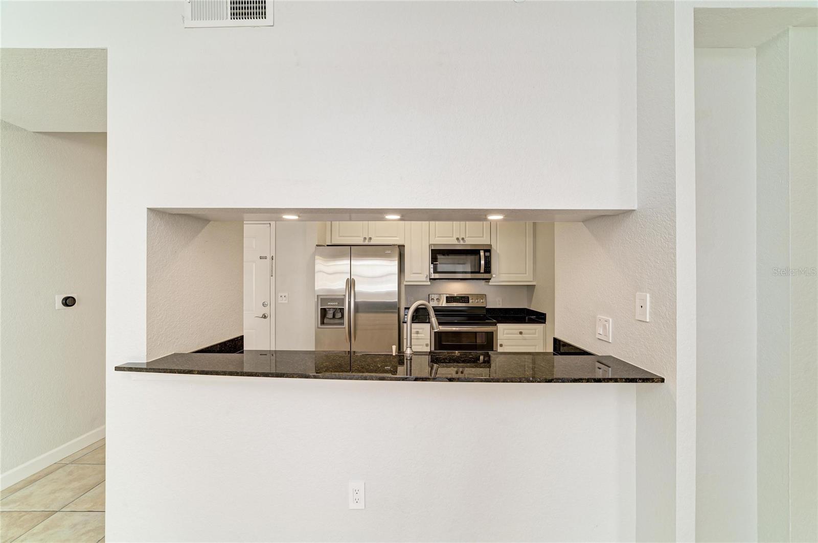 Listing Image #8