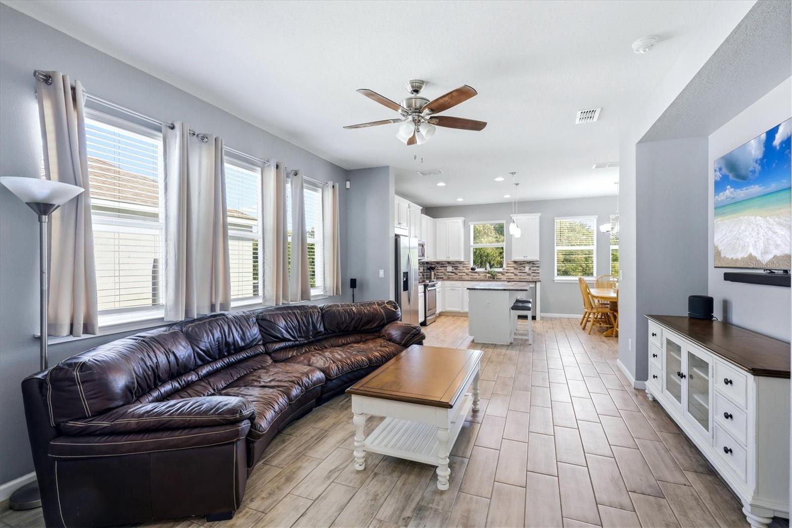Listing Image #6