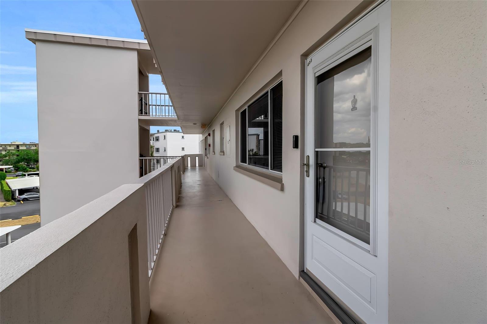 Listing Image #3