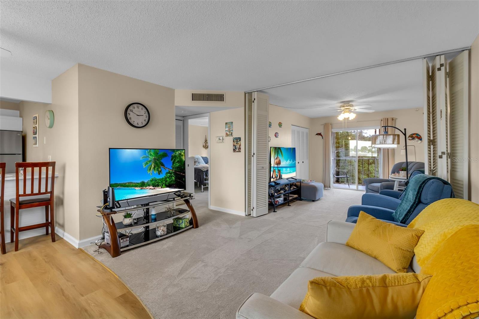 Listing Image #4