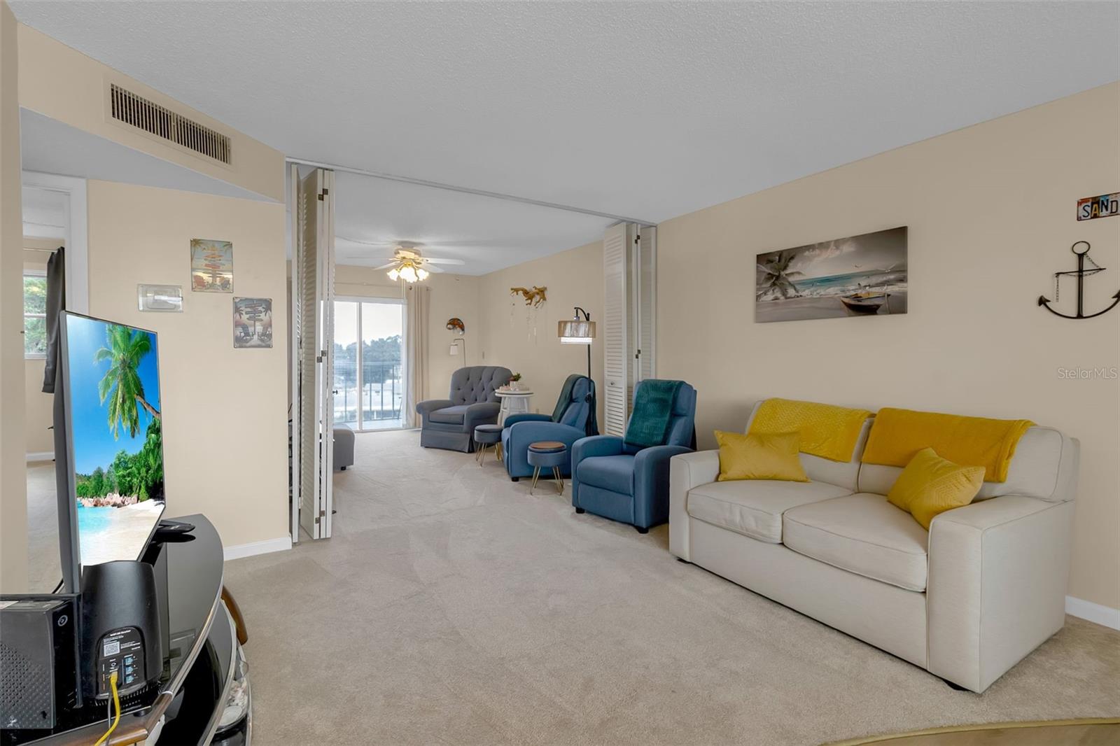 Listing Image #5
