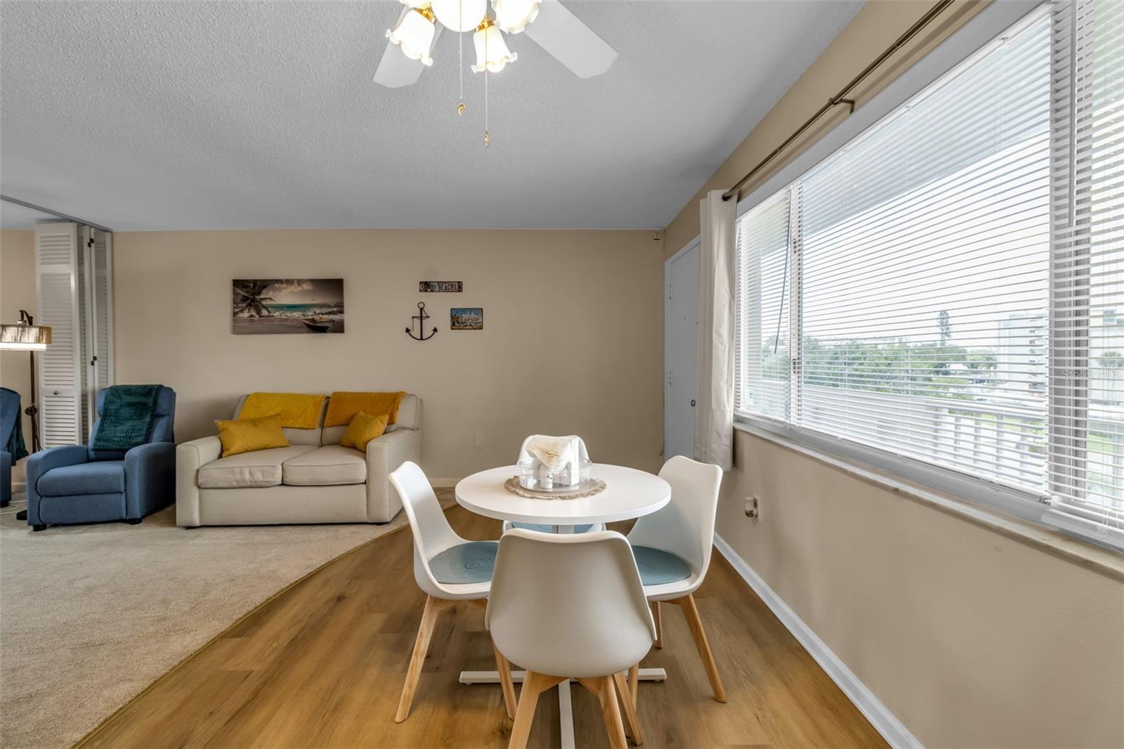 Listing Image #8