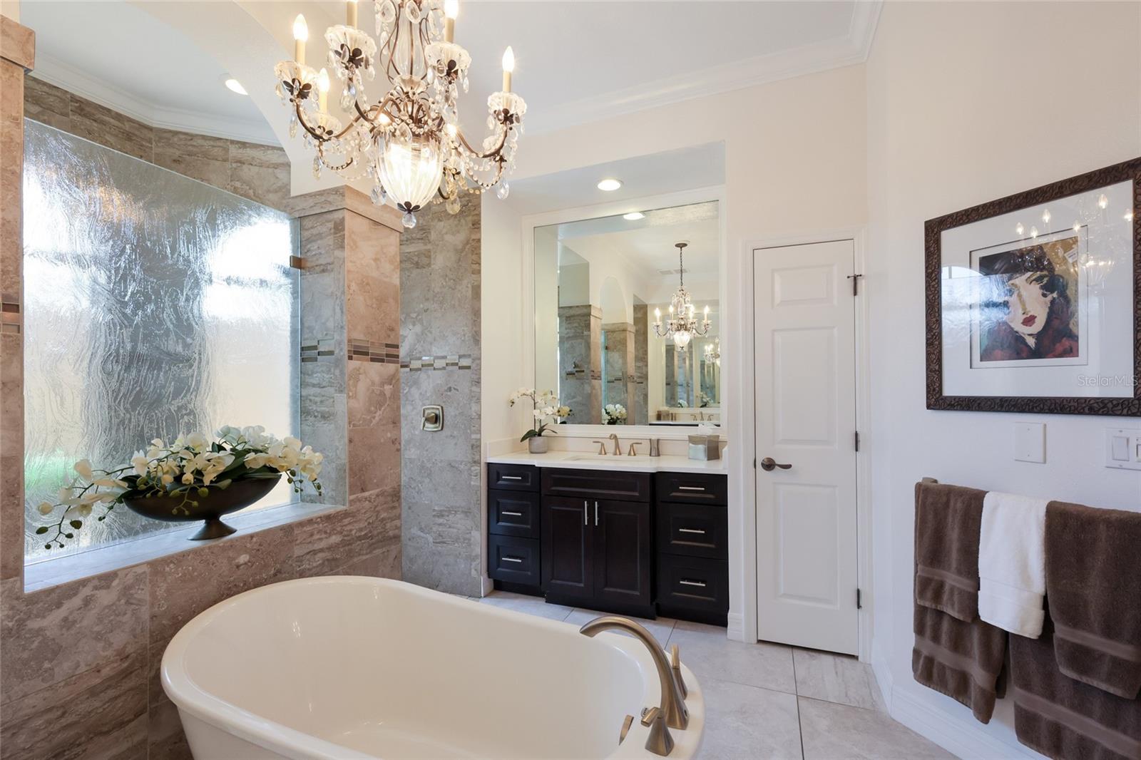 Listing Image #41