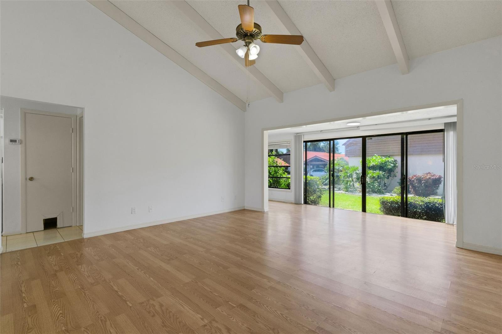 Listing Image #3
