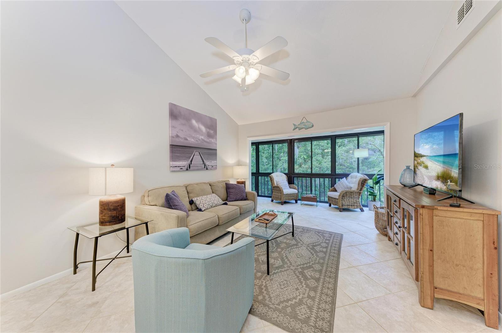 Listing Image #7