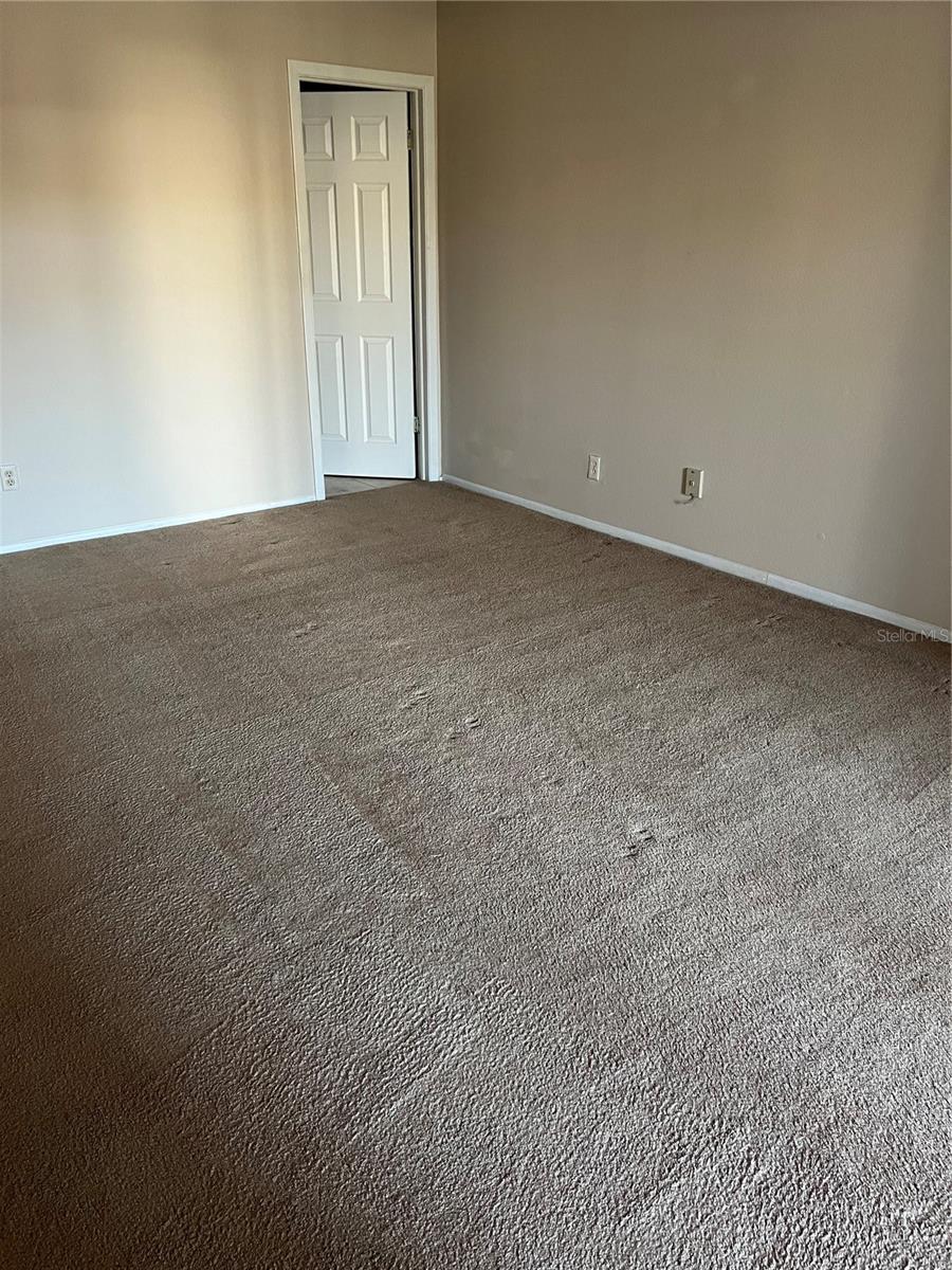 Listing Image #13