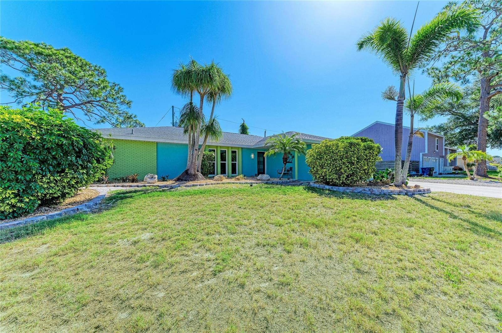 Listing Image #3