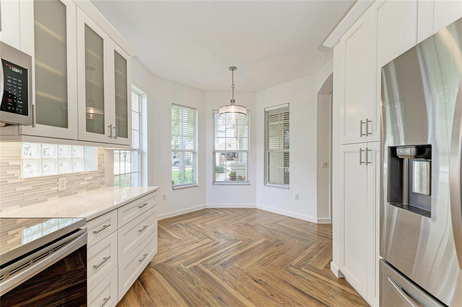 Listing Image #13