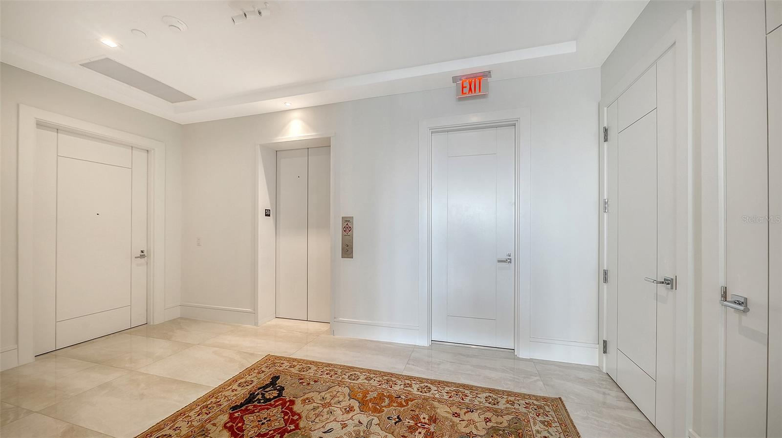 Listing Image #5