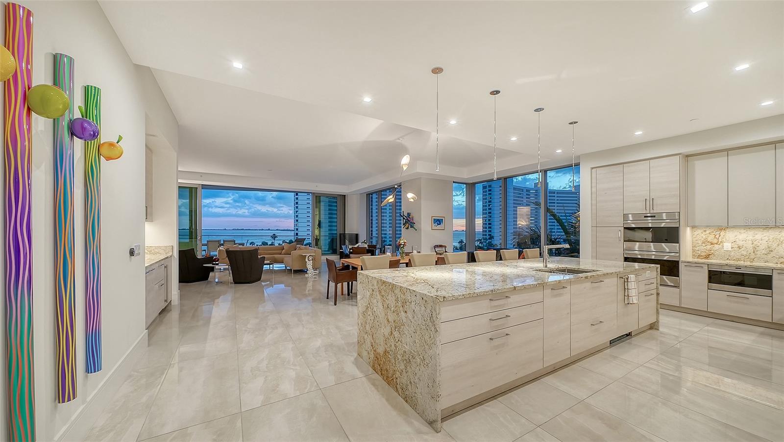 Listing Image #7