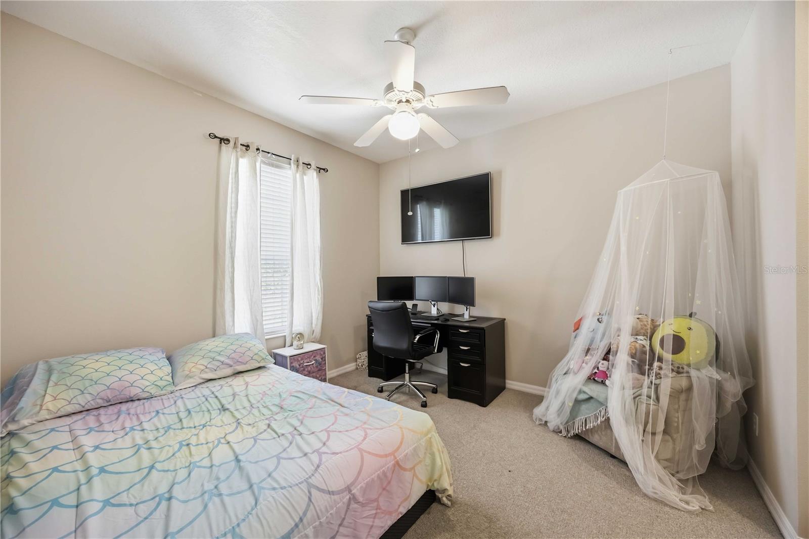 Listing Image #32