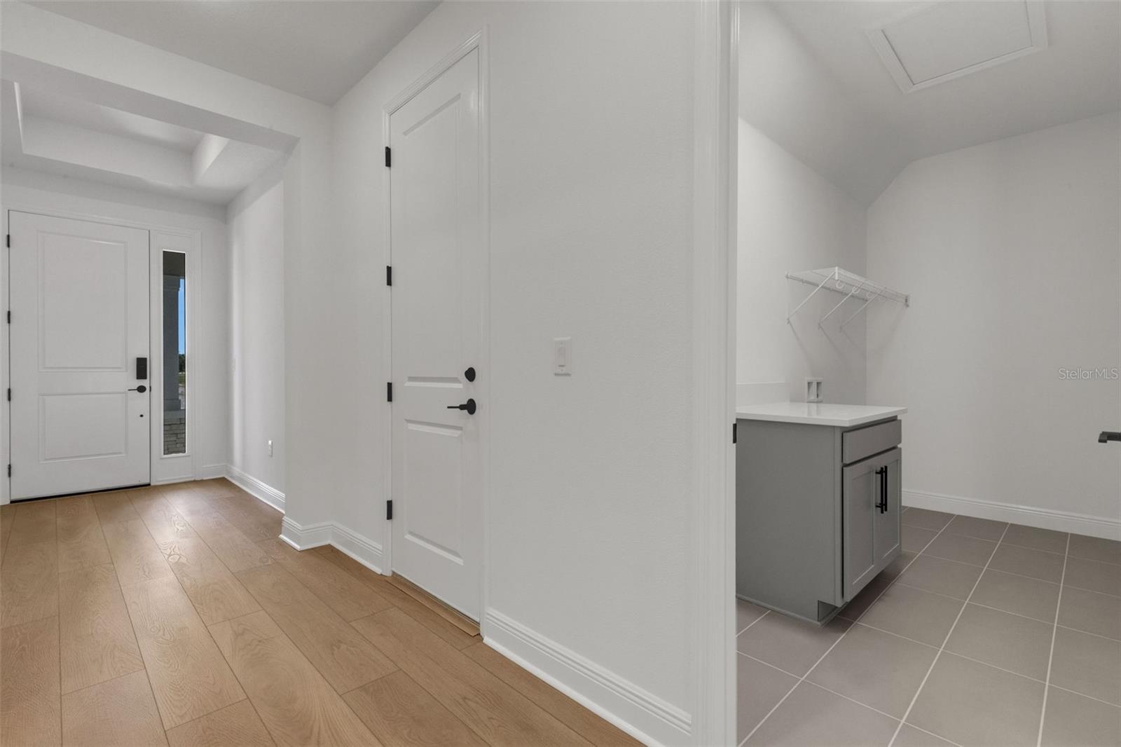 Listing Image #4