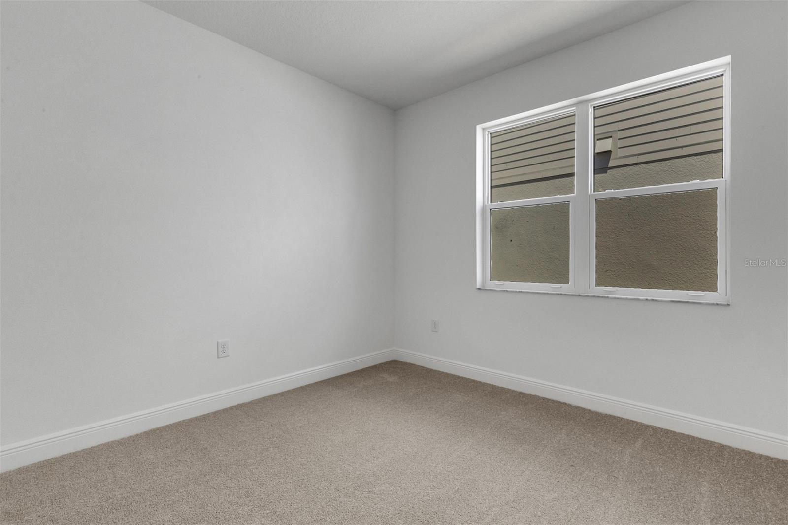 Listing Image #32