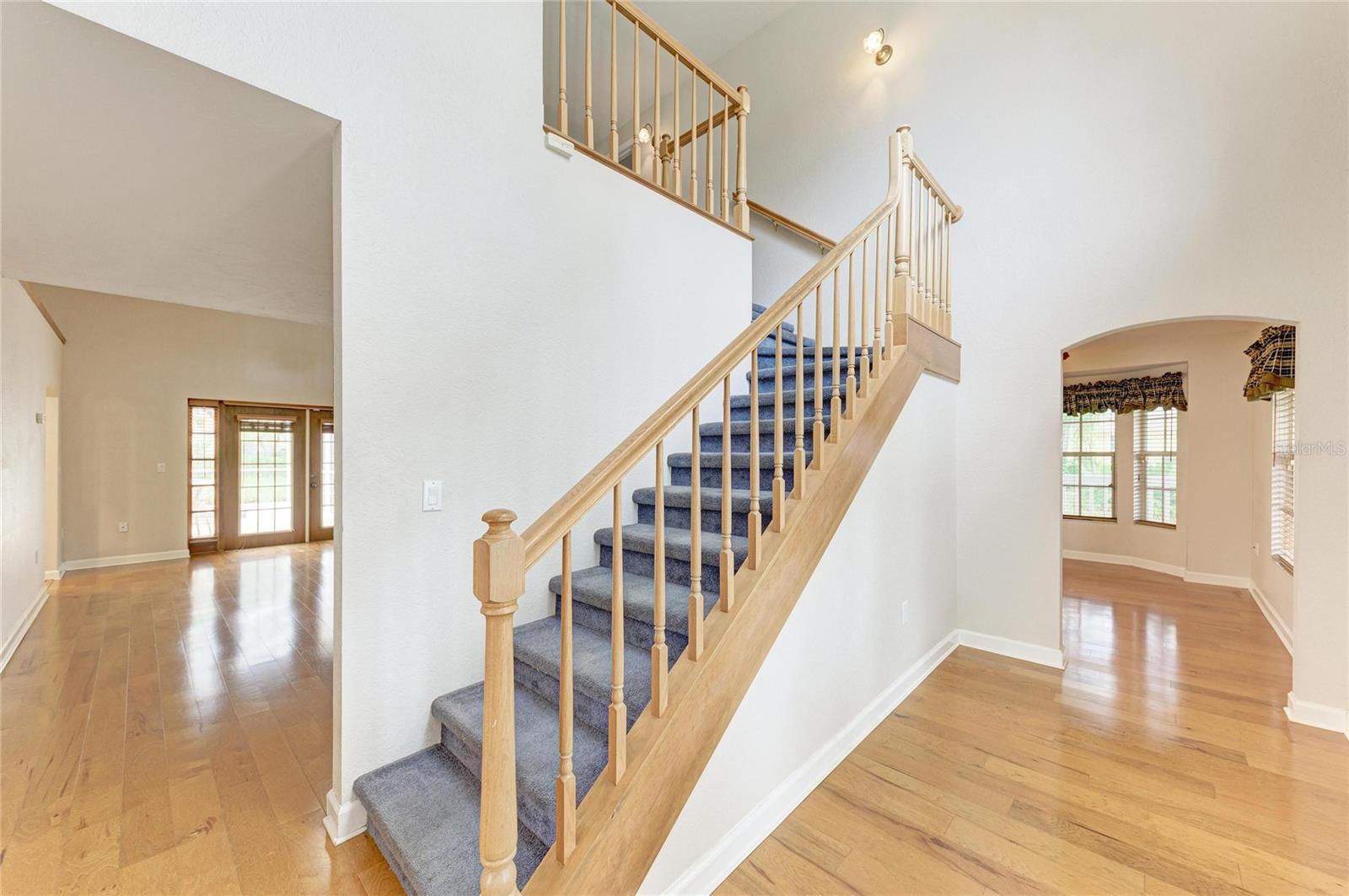 Listing Image #9