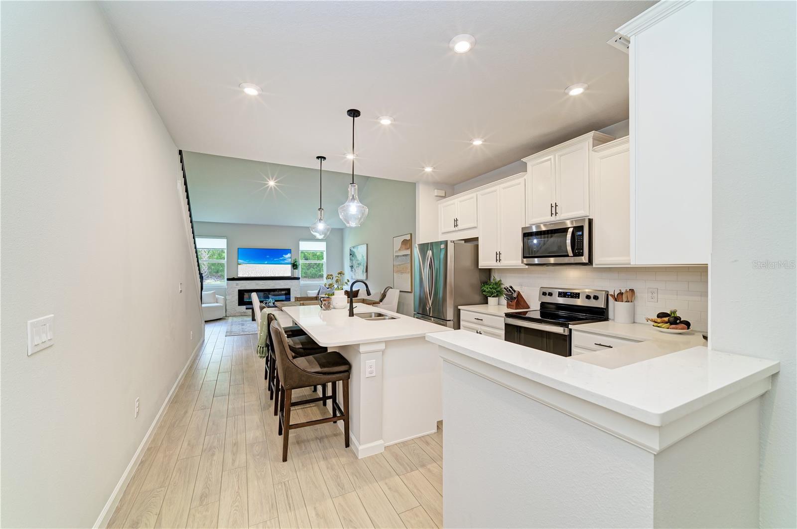 Listing Image #7