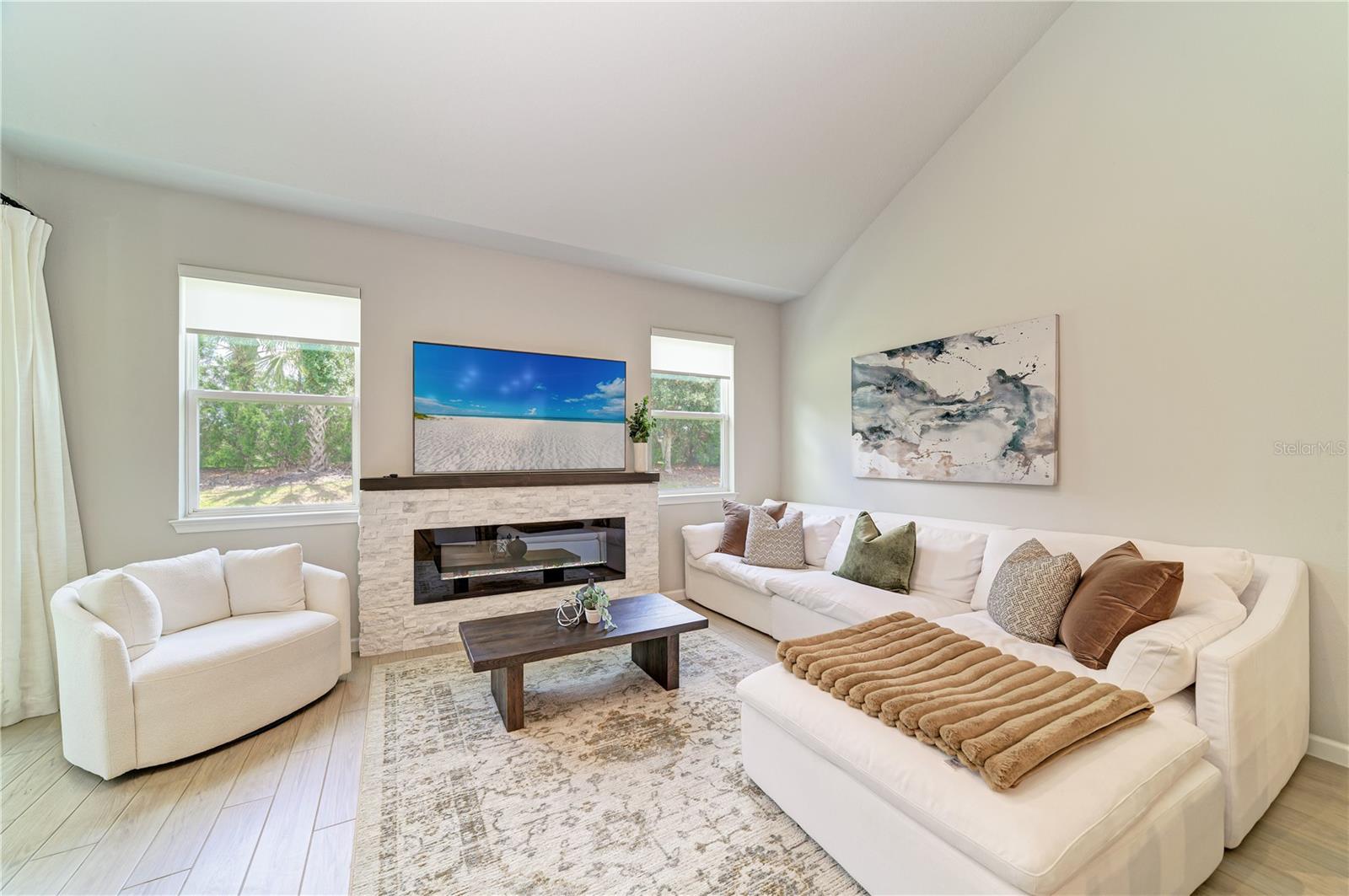 Listing Image #15