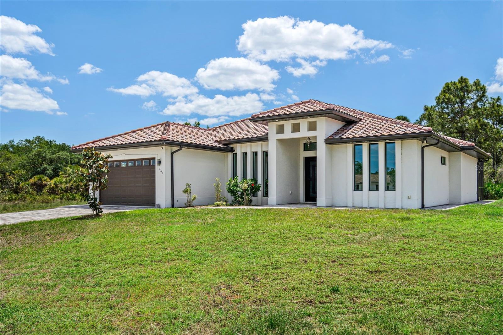 Listing Image #4