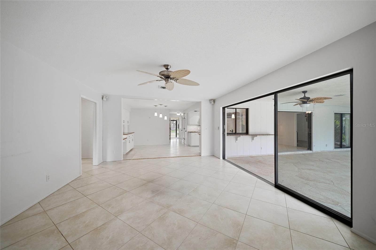Listing Image #7
