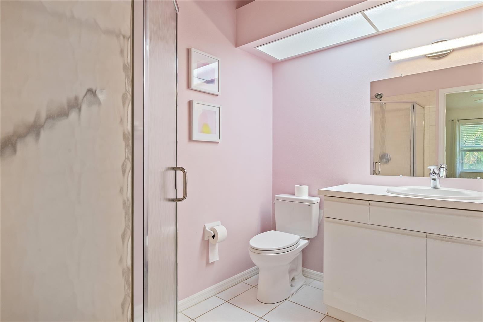 Listing Image #8