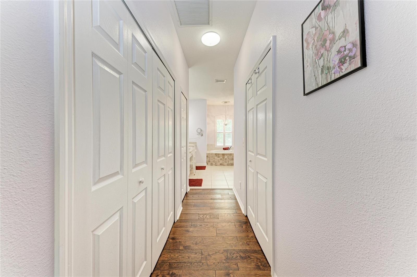 Listing Image #5