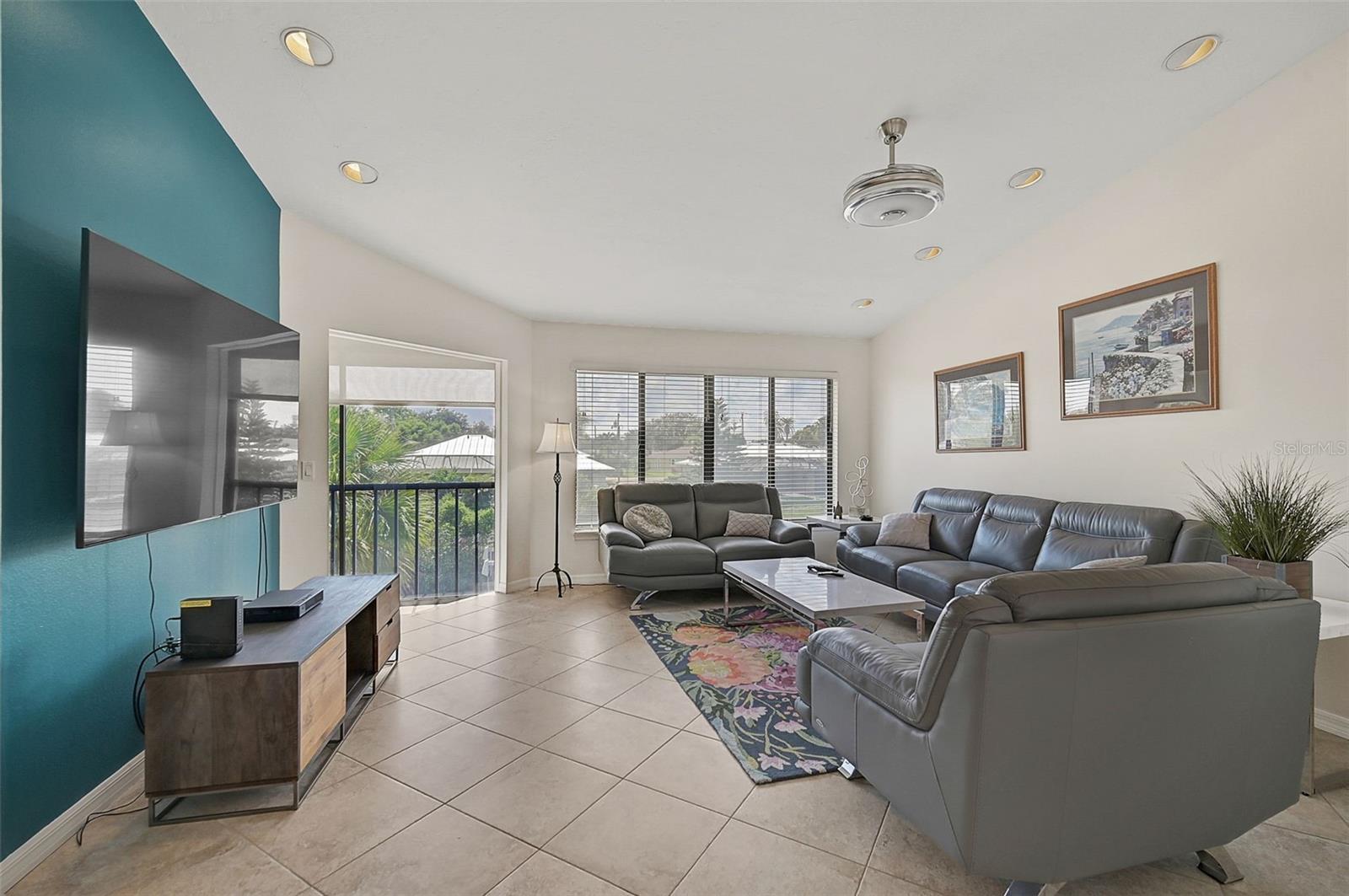 Listing Image #6