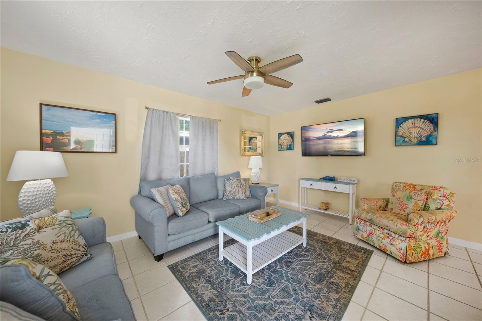 Listing Image #4