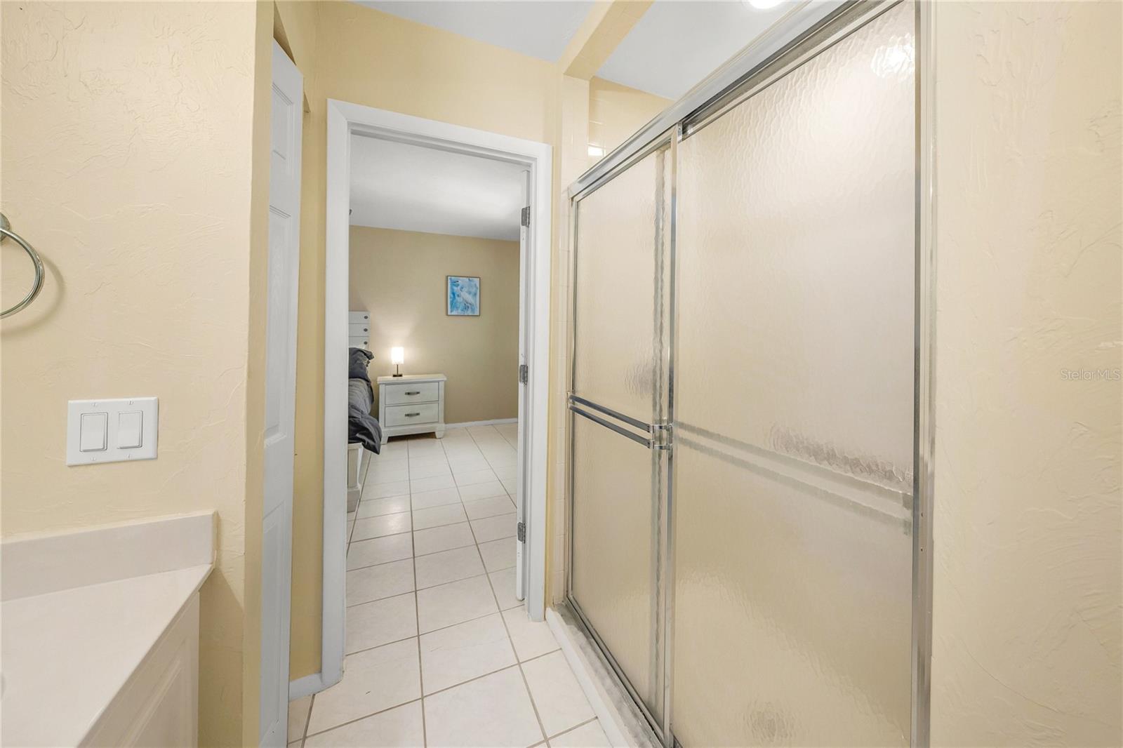 Listing Image #23