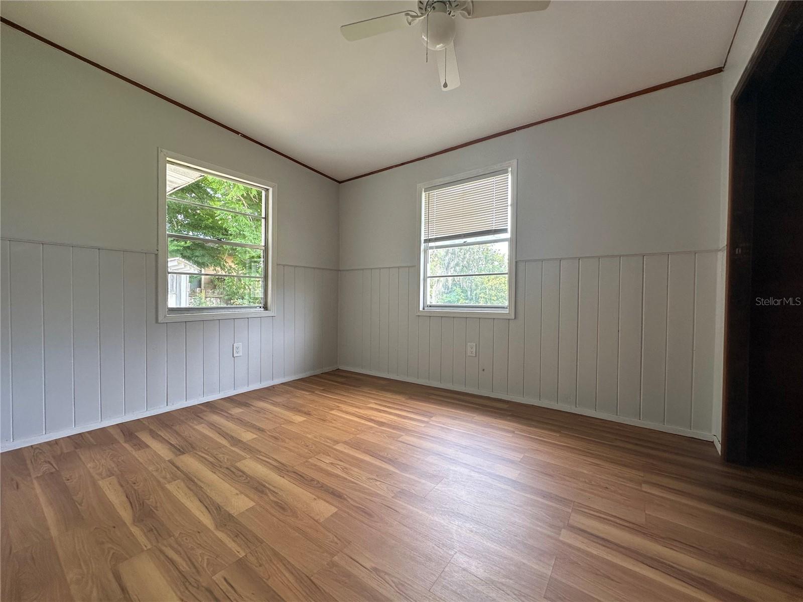 Listing Image #8