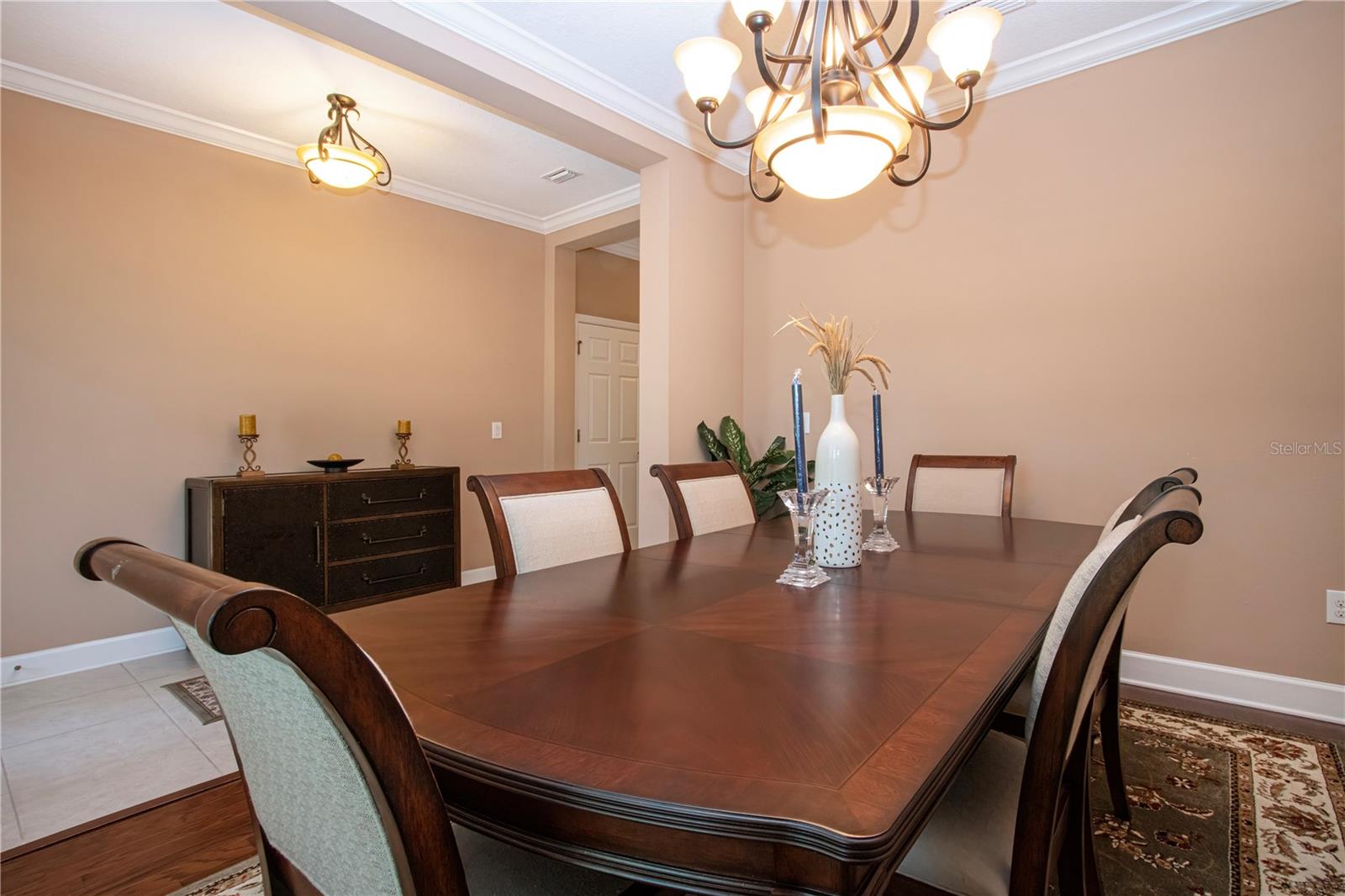 Listing Image #15