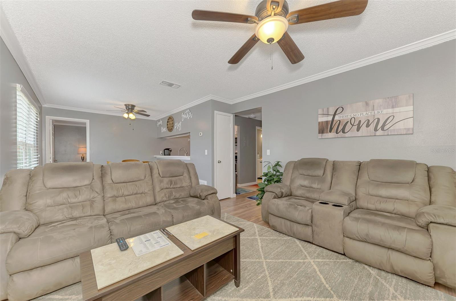 Listing Image #8