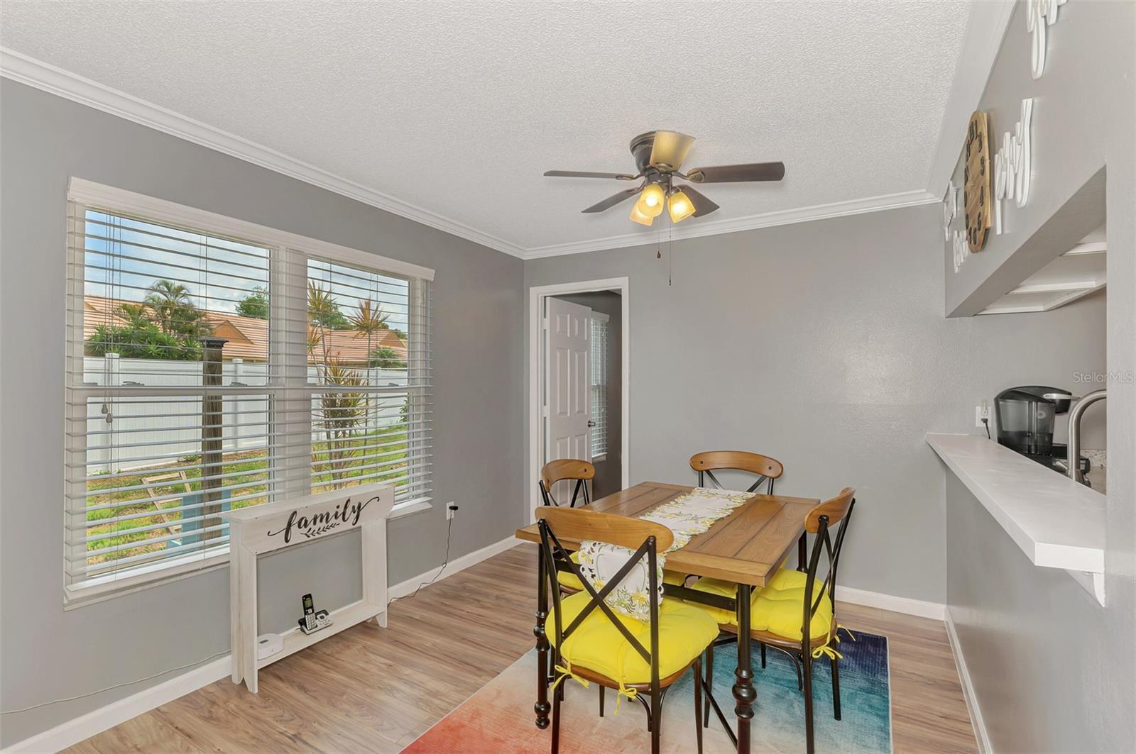 Listing Image #9