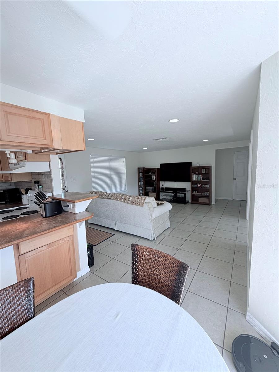 Listing Image #4