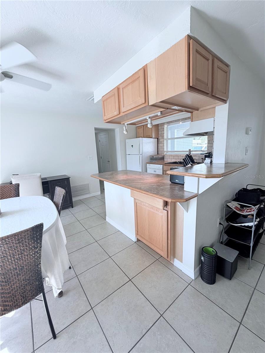Listing Image #7