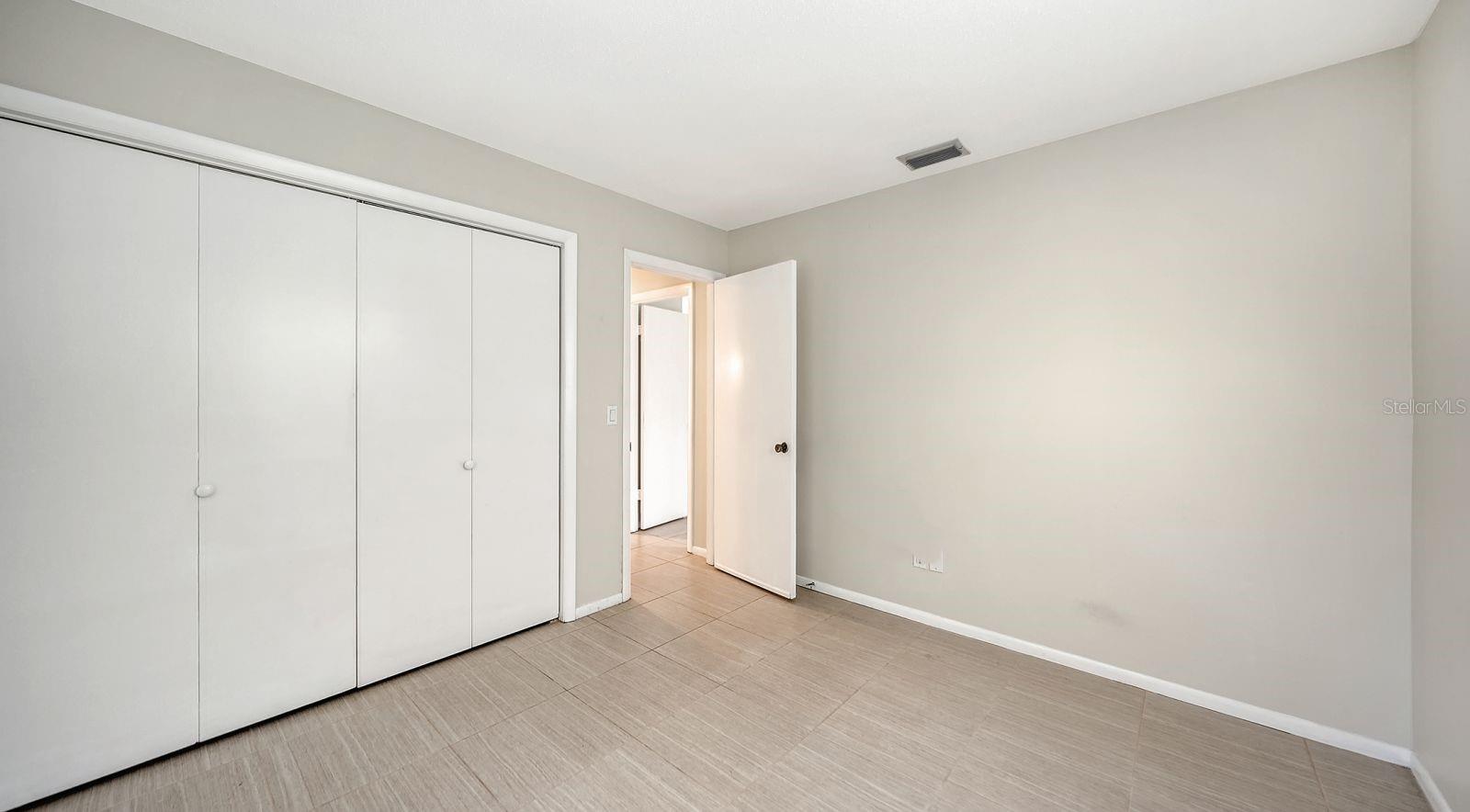 Listing Image #32