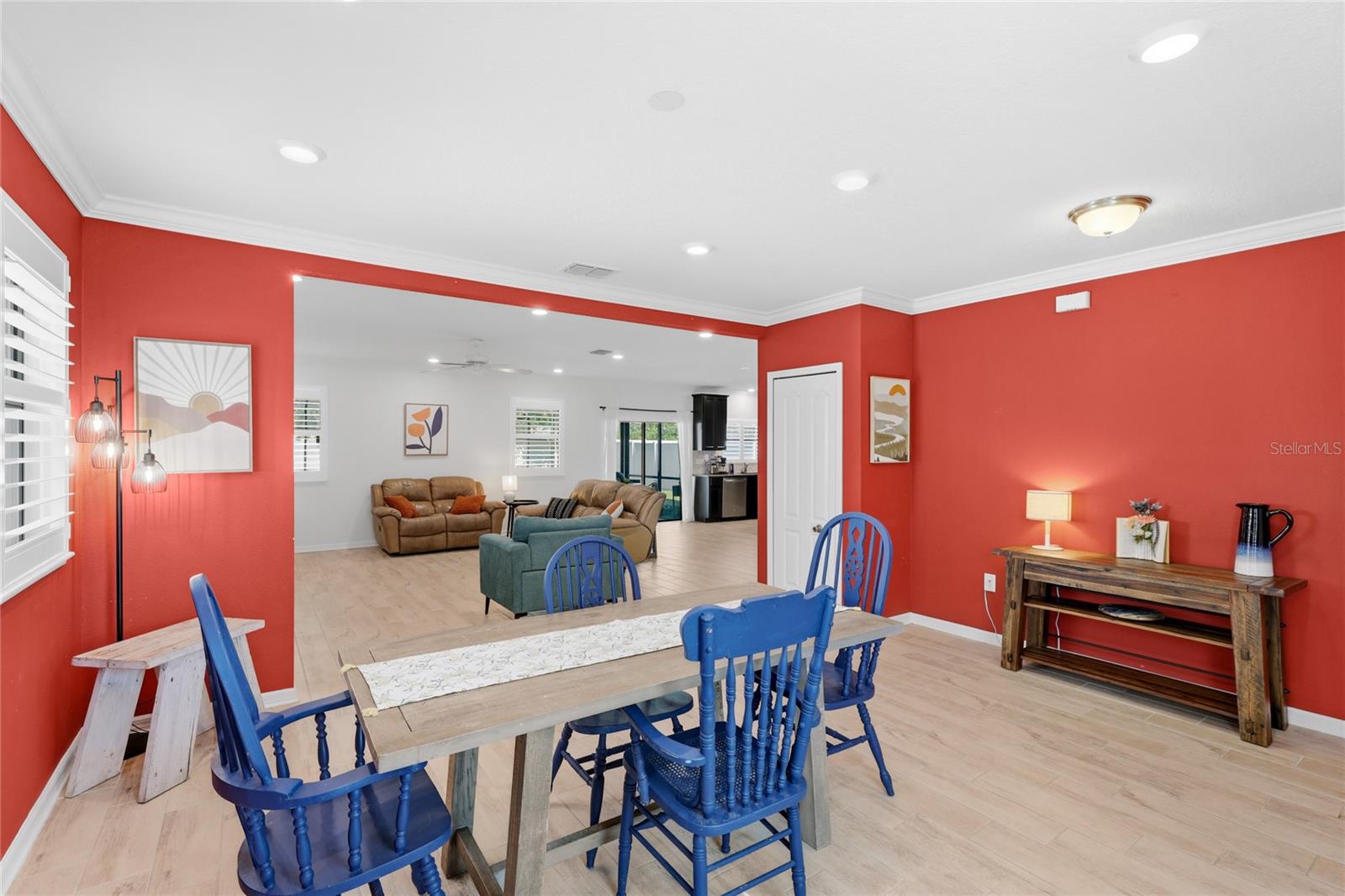 Listing Image #7