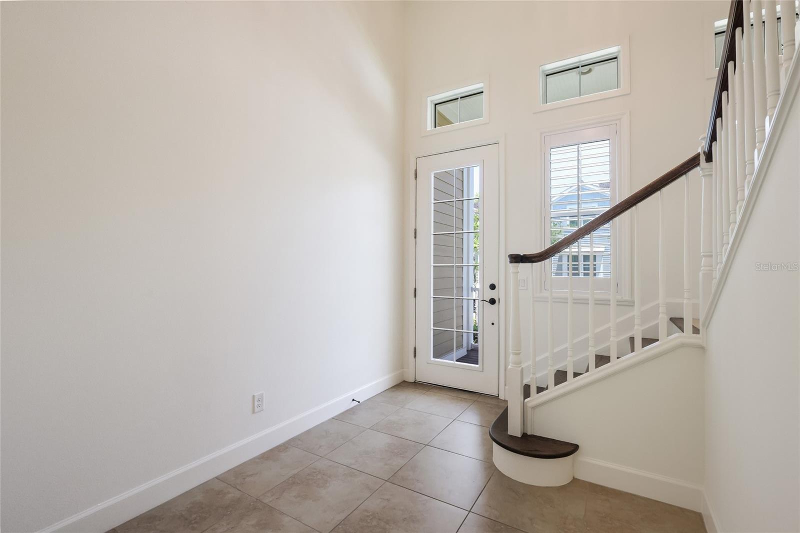 Listing Image #6