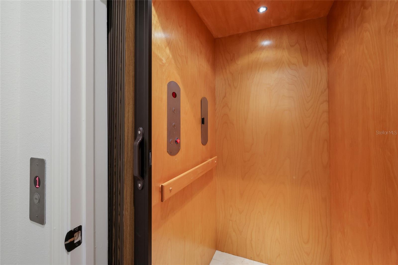 Listing Image #7
