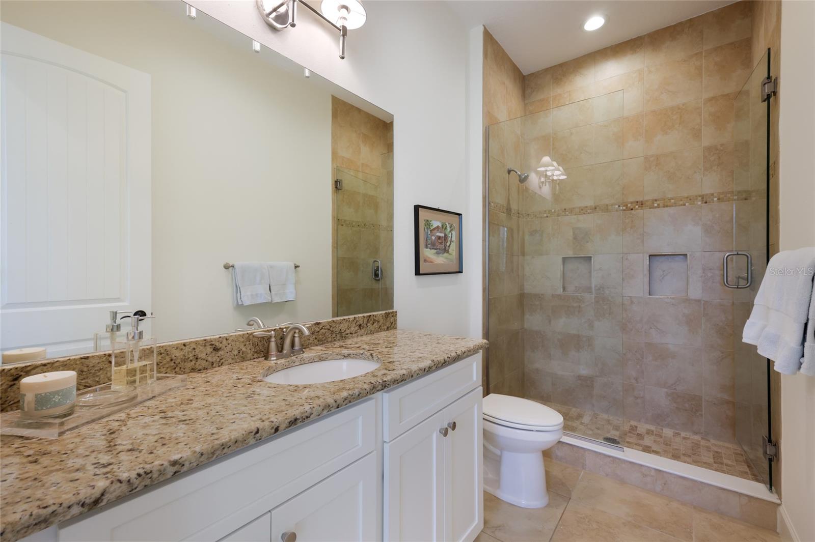 Listing Image #27