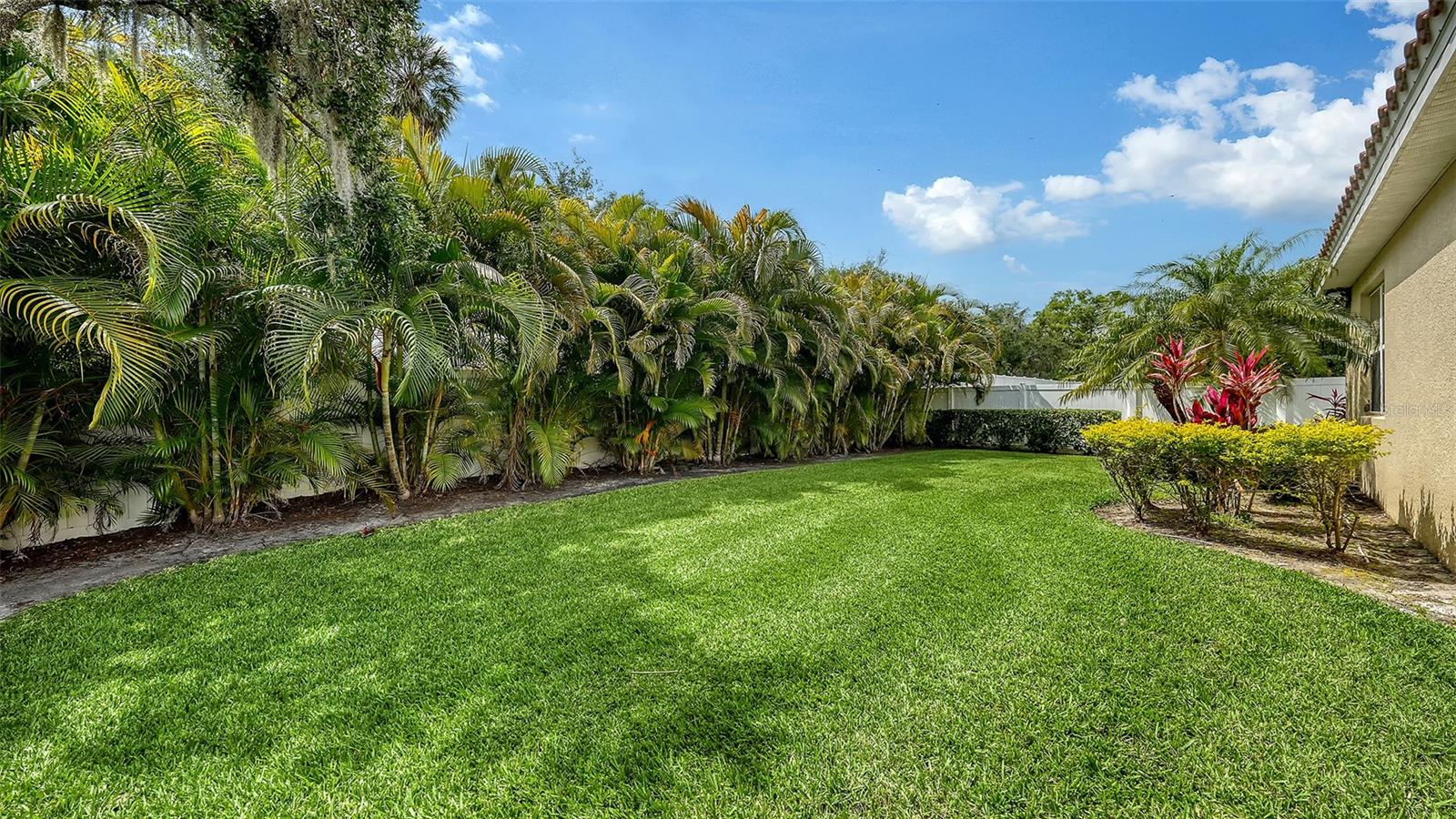 Listing Image #8