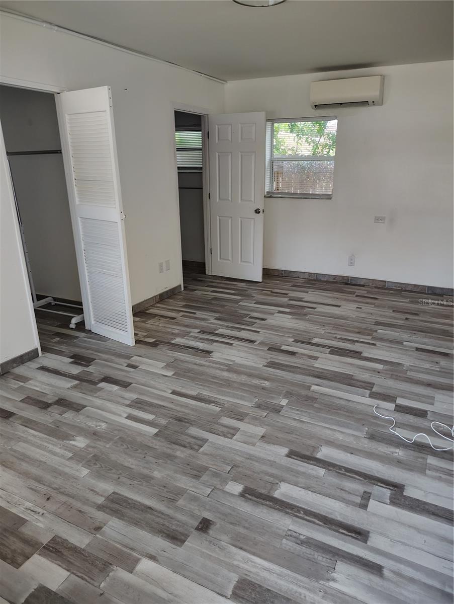 Listing Image #2